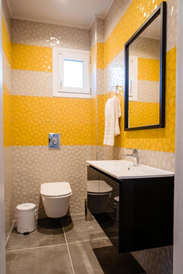 F & P Apartment Kardamena  エクステリア 写真