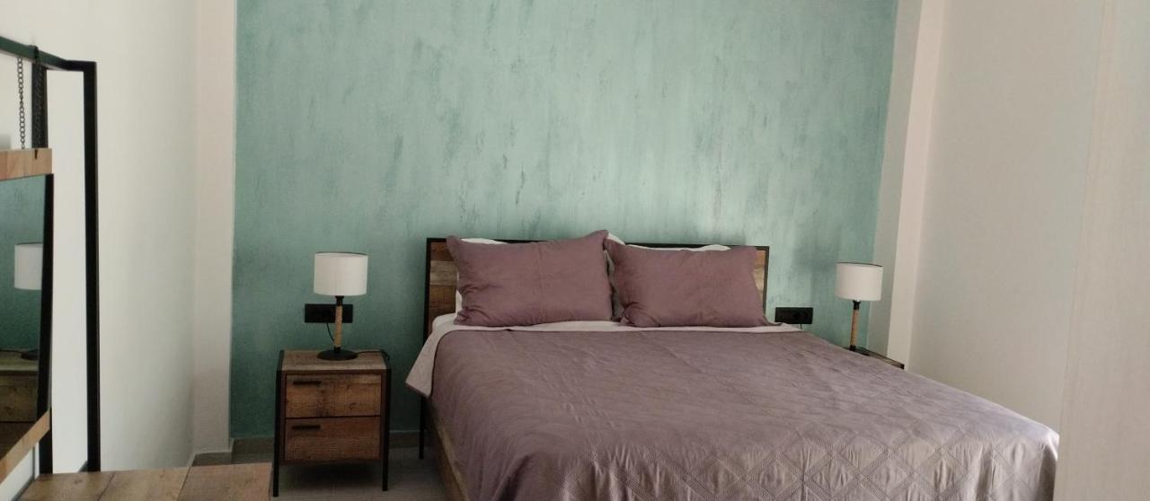 F & P Apartment Kardamena  エクステリア 写真